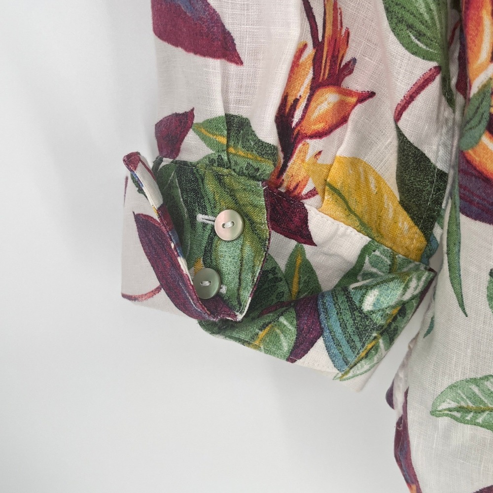 Chicos 100% Linen Tropical Floral Button Up Shirt Womens 1 M Resort Coastal - Picture 9 of 11